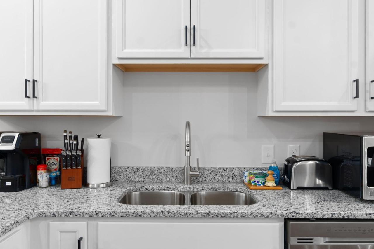 Вилла Rebecca'S Downtown Luxury Living Кларксвилл Экстерьер фото