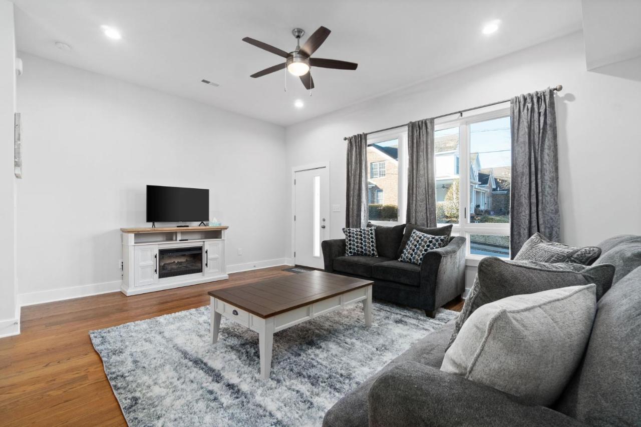Вилла Rebecca'S Downtown Luxury Living Кларксвилл Экстерьер фото